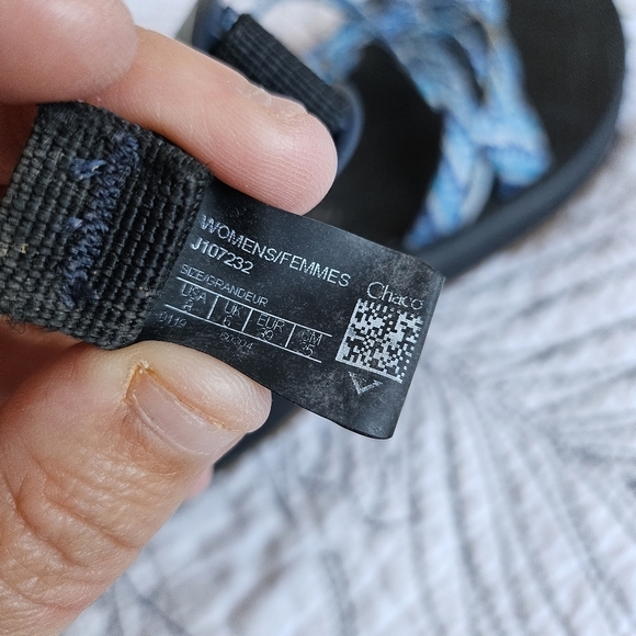 EUC Chaco Z Cloud X2 Pivot Navy Blue Comfy Strappy Sport Sandals 8 - Picture 4 of 15